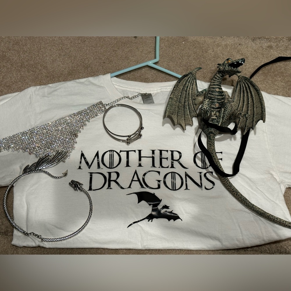 Mother of dragons costume with WIG